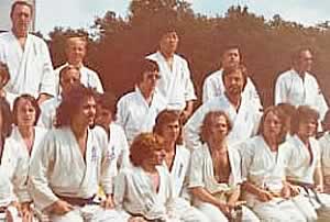 kampfkunstschule eisheuer - Joachim-Dieter Eisheuer in der 'International Kyokushinkai Summerschool' im National Sportcenter Papendal, Holland